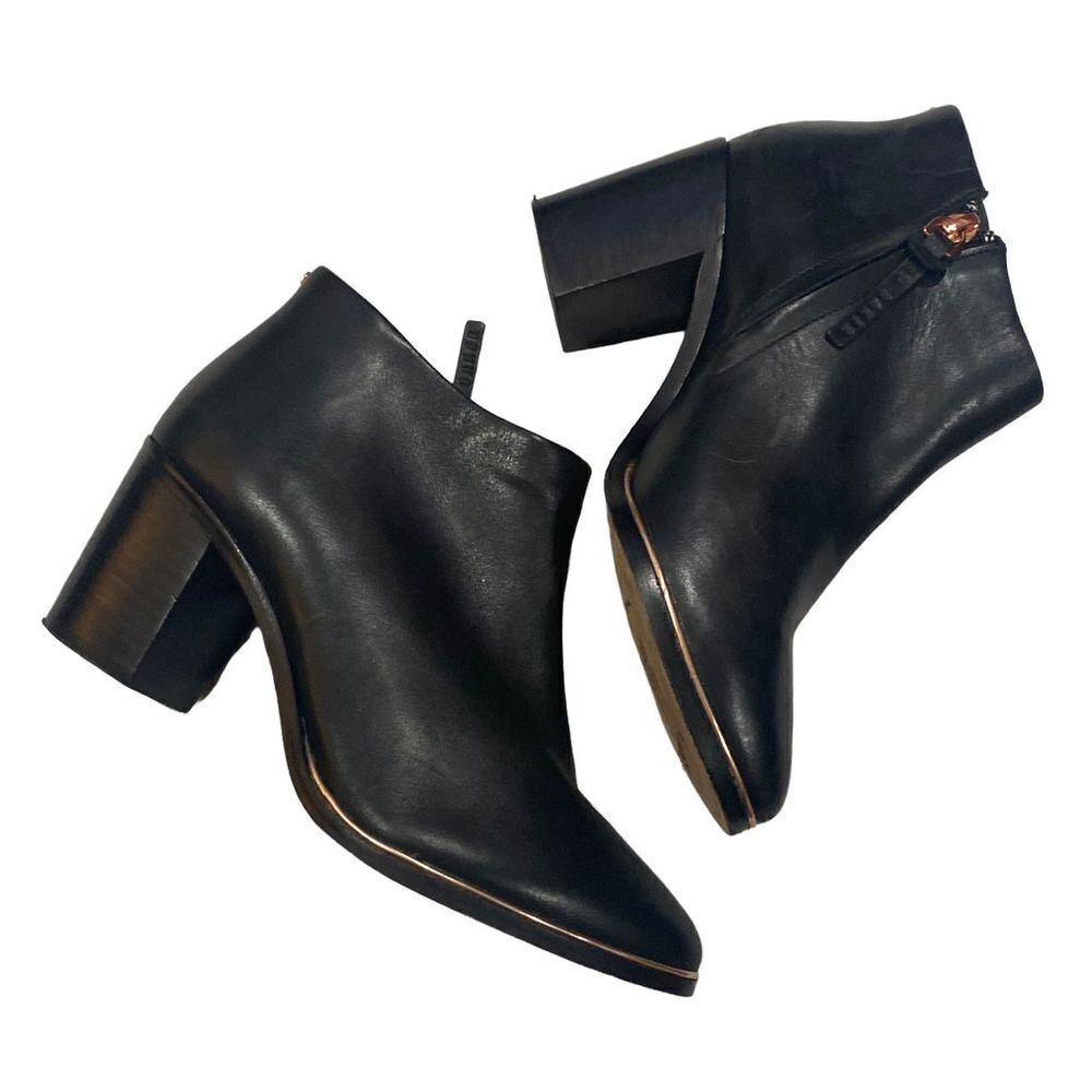 Ted Baker London Leather Ankle Boot Size 37.5